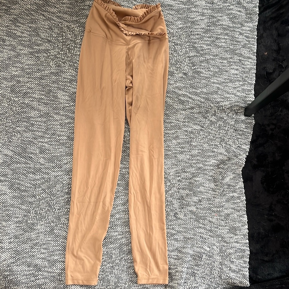 American Eagle brown leggings